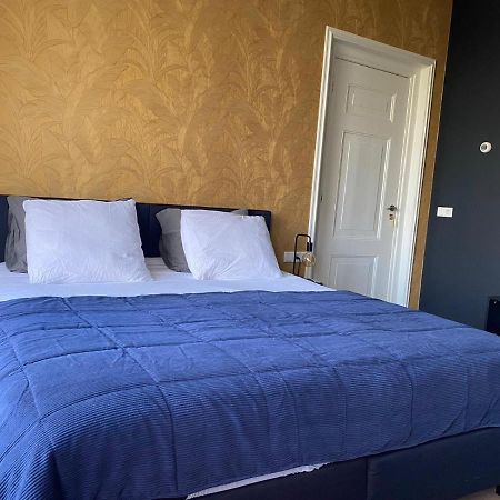 Statige Boerderijwoning Met Vrij Uitzicht En Tuin Villa Hoogzand Luaran gambar