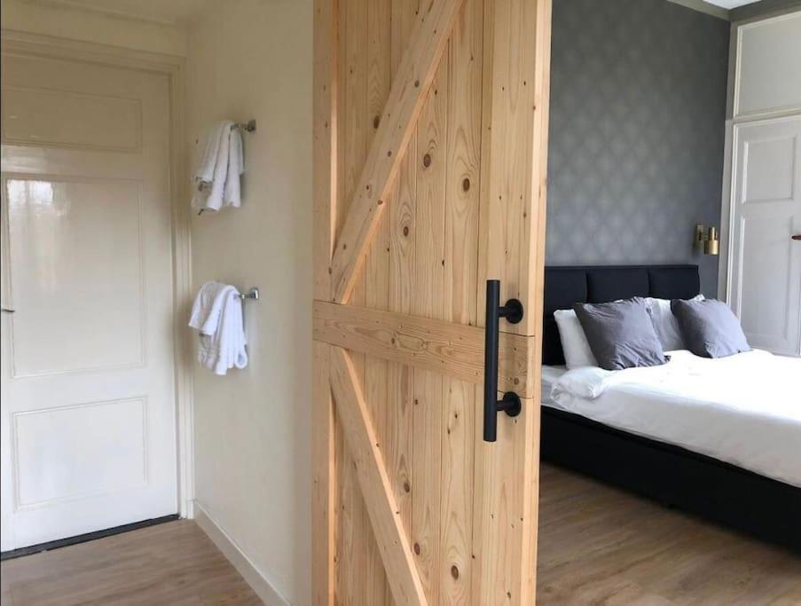 Statige Boerderijwoning Met Vrij Uitzicht En Tuin Villa Hoogzand Luaran gambar